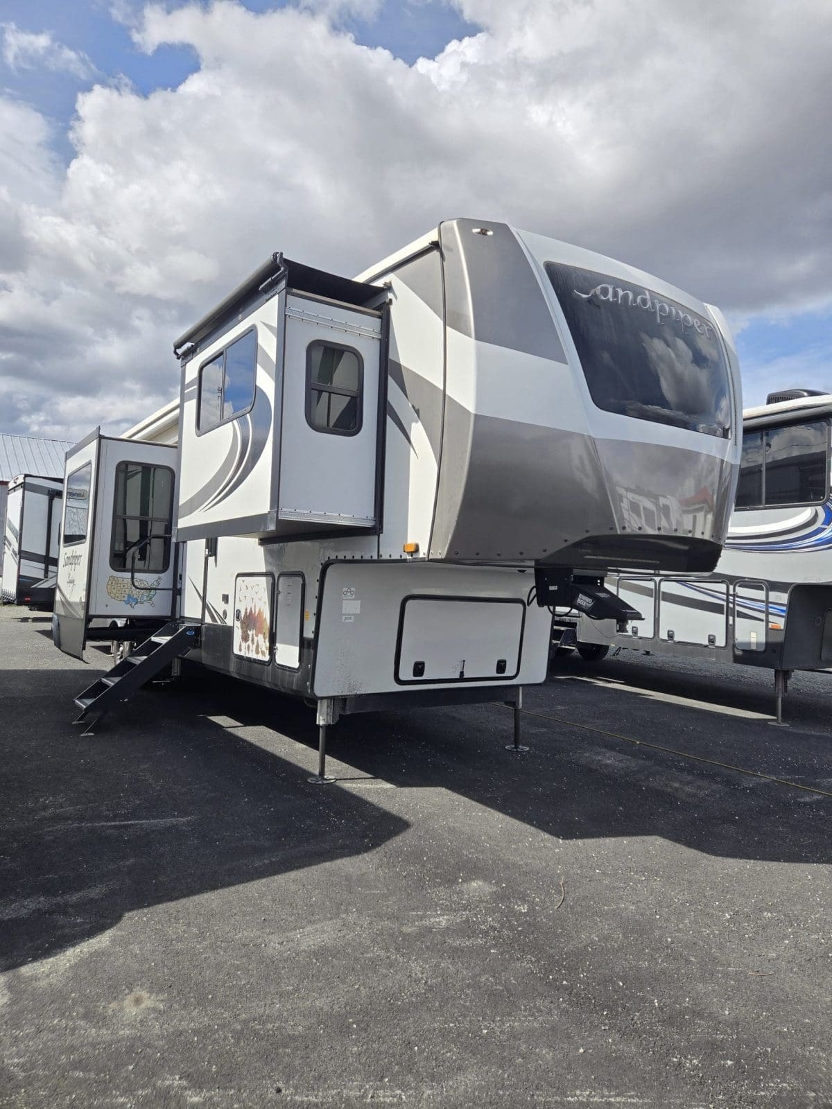 2022 FOREST RIVER SANDPIPER M391 FLRB - 5TH WHEEL - Valley RV Center ...